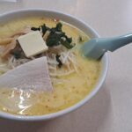青森の名物: 味噌カレー牛乳ラーメンの魅力を堪能！　味の札幌　大西