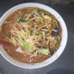 村の新幹線駅前にある??福島白河手打ちラーメンの風雲児「からしタンメン」を味わえる『かづ枝食堂』